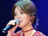 [포토] 혜이니, 가을 적실 달콤한 보이스