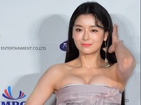 [포토] 배우 지안, 섹시한 한복 패션