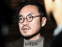 [포토] 故김주혁 사고 브리핑 하는 소속사