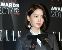 [포토] 검은색 리본 달고 시상식 등장한 윤아