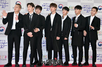 [포토] 시상식 빛내는 그룹 비투비