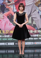 [포토] 오랜만에 안방 복귀하는 배우 최윤영