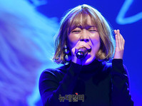 [포토] 열창하는 가수 김보경