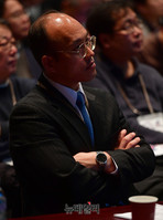 [포토] 포항지진 긴급포럼 참석한 홍태경 교수