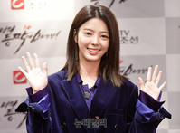 [포토] 일일극 '너의 등짝에 스매싱'으로 안방 복귀하는 엄현경