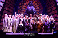 [포토] 기념 촬영하는 뮤지컬 '시스터 액트' 내한공연 팀