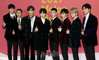 [포토] 엑소 '엄지 척'