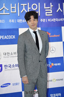 [포토] 이동건, '시청자가 뽑은 올해의 배우 대상' 수상