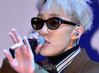 [포토] 감미로운 무대 선보이는 자이언티