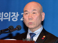 [포토] 남북 방송통신 컨퍼런스, 인사말 하는 이효성