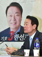 [포토] 5분 발언하는 자유한국당 한선교 의원