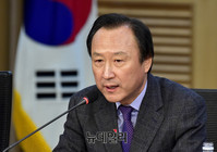 [포토] 국회 인권포럼, 모두발언하는 자유한국당 홍일표 의원