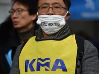 [포토] 전국서 대한문에 모인의사들 