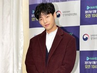 [포토] 훈훈한 고교생으로 돌아온 이민혁