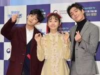 [포토] 최종훈-김소혜-이민혁 