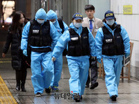 [포토] 샤이니 종현 사망, 읍급실 향하는 과학수사대