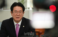 [포토] 전당원투표 관련 기자간담회 갖는 이동섭 선관위원장