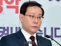 [포토] 이종혁 최고위원 사퇴 