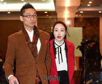 [포토] 기자회견 자처한 '낸시랭-왕진진'