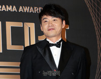 [포토] 김승수, 완벽한 턱시도 패션