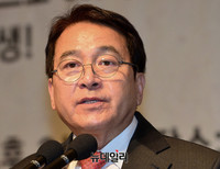 [포토] 축사 하는 심재철 국회부의장