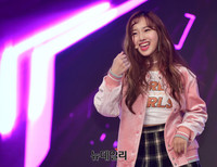 [영상] 크리샤 츄, 타이틀 '라이크 파라다이스'로 컴백