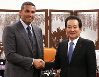 [포토] 정세균 의장 예방하는 칼둔 칼리파 알 무바락 UAE 행정청장