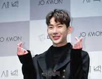 [포토] 발라드 '새벽'으로 컴백한 조권