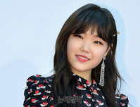 [포토] 골든디스크 홀로 선 수현, 성숙한 미모