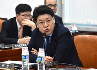 [포토] 모두발언 하는 장제원 자유한국당 사개특위 간사