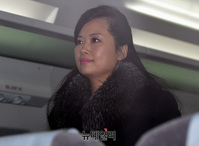 [포토] 강릉행 KTX 탑승한 현송월 