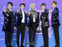 [포토] 서울가요대상 레드카펫 선 슈퍼주니어