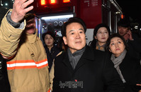 [포토] 밀양 세종병원 화재현장 둘러보는 가칭 민주평화당 의원들