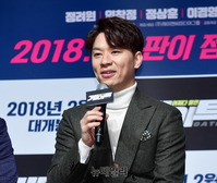 [포토] 게이트로 스크린 복귀하는 정상훈 