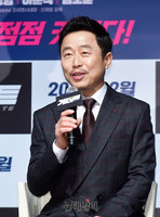 [포토] 인사말하는 이문식