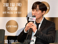 [포토] 리얼리티 프로그램 '아이돌맘' 멘토 맡은 강타