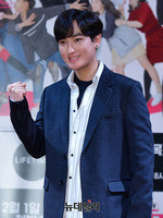 [포토] 강타 "춤실력 아직 죽지 않았다"