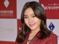 [포토] 최희서, 매혹적인 레드 패션