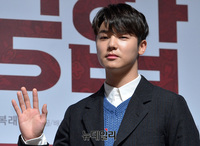 [포토] 강민혁 "영화 '궁합' 사랑해주세요"