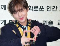 [포토] 워너원 지훈 졸업 "내 마음속에 저장"