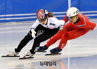 [포토] 함께 훈련하는 남북 쇼트트랙 대표팀