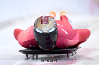 [포토] 스켈레톤 윤성빈, 압도적 레이스