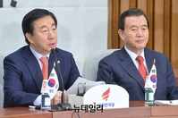 [포토] 모두발언 하는 김성태 원내대표