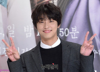 [포토] 왕자로 돌아온 윤시윤 "반가워요"