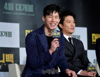 [포토] 김무열, '머니백'으로 스크린 복귀