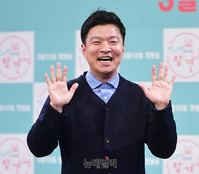 [포토] 매니저 생긴 김생민 