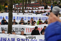 [포토] 연속11시간 휴식에 반발해 거리로 나온 경기전세버스조합원들