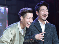 [포토] 타이거JK-주노플로, 다정한 포즈