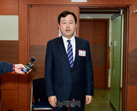 [포토] 6.13지방선거 면접 마친 김용남 경기지사 예비후보