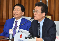 [포토] 발언하는 함진규 자유한국당 정책위의장